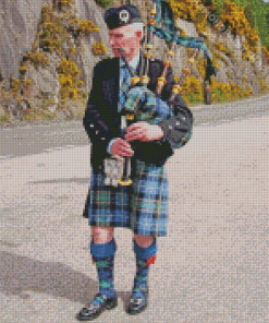 Old Scottish Piper Diamond Paintings