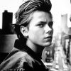 Black And White River Phoenix Diamond Paintings