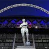 Bobby Moore Statue Diamond Painting